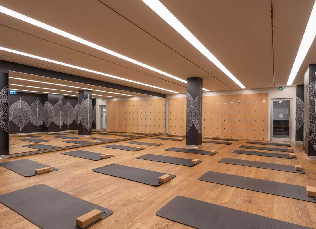 Studio Yoga palestra Milano Cavour