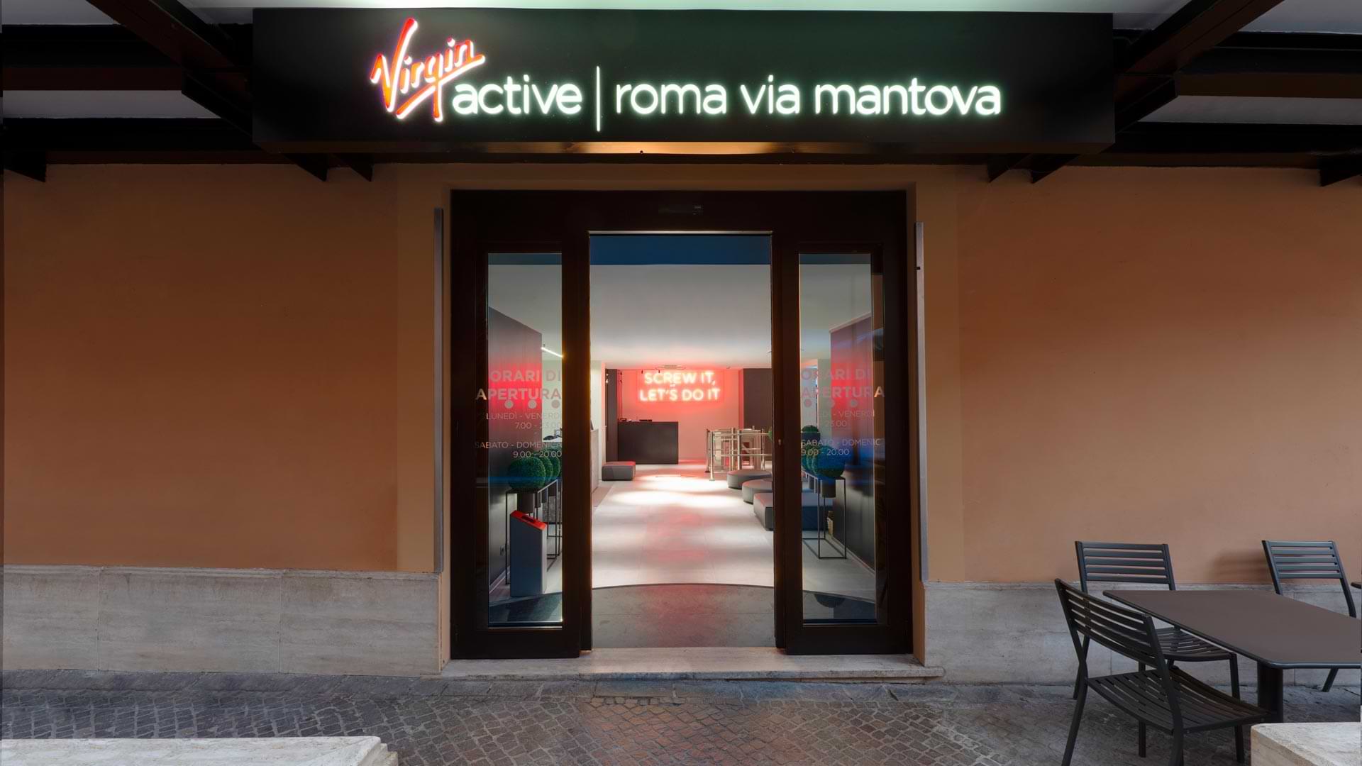 Roma Via Mantova