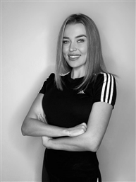 Franceska F.