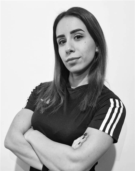Eleni V.